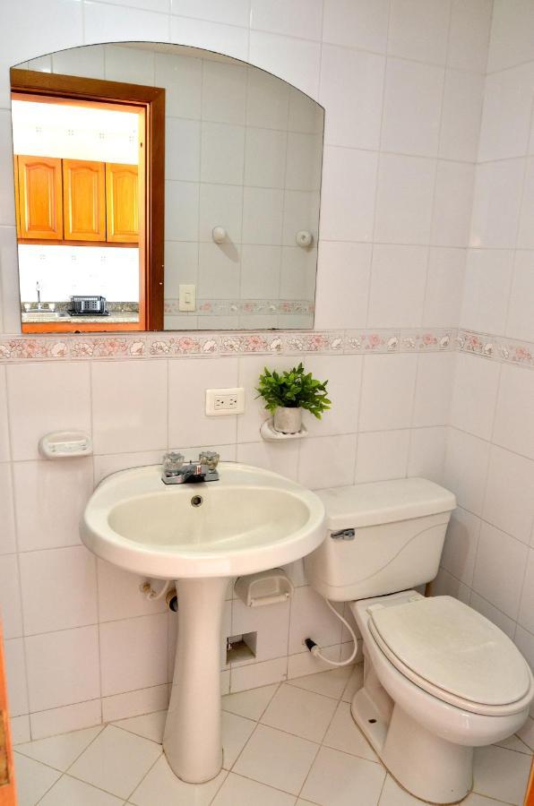 Apartamentos El Penon Del Rodadero Vista Al Mar - By Apartamar Santa Marta Εξωτερικό φωτογραφία